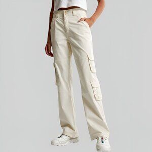 NWT ABRCROMBIE & FITCH Relaxed Cargo Pant Cream Size L (14)